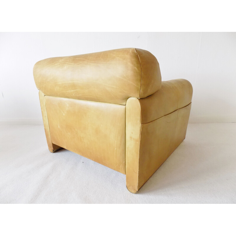 Vintage mustard colored leather armchair by Poltrona Frau