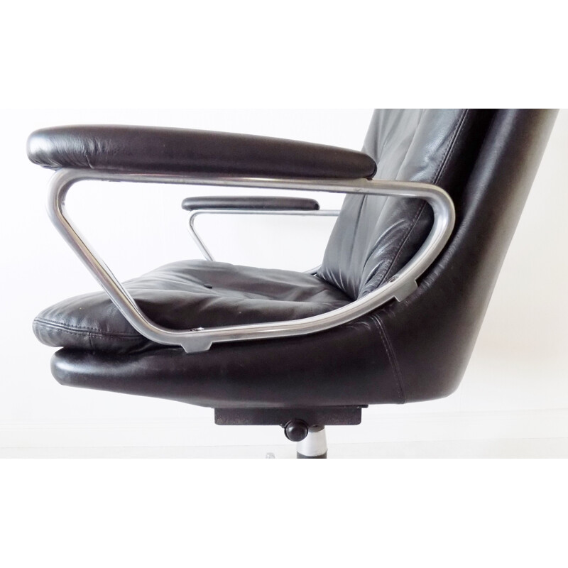 Vintage black leather Strässle Gentilina  armchair by Andre Vandenbeuck