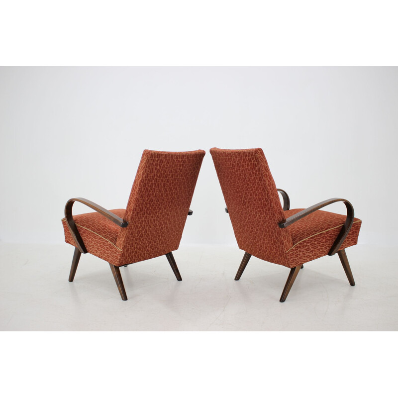 Pair of armchairs by Jindřich Halabala, 1950s