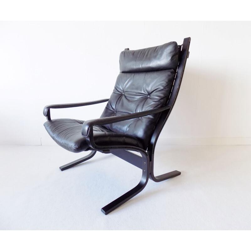 Vintage Westnofa Siesta set of 2 black leather armchairs by Ingmar Relling