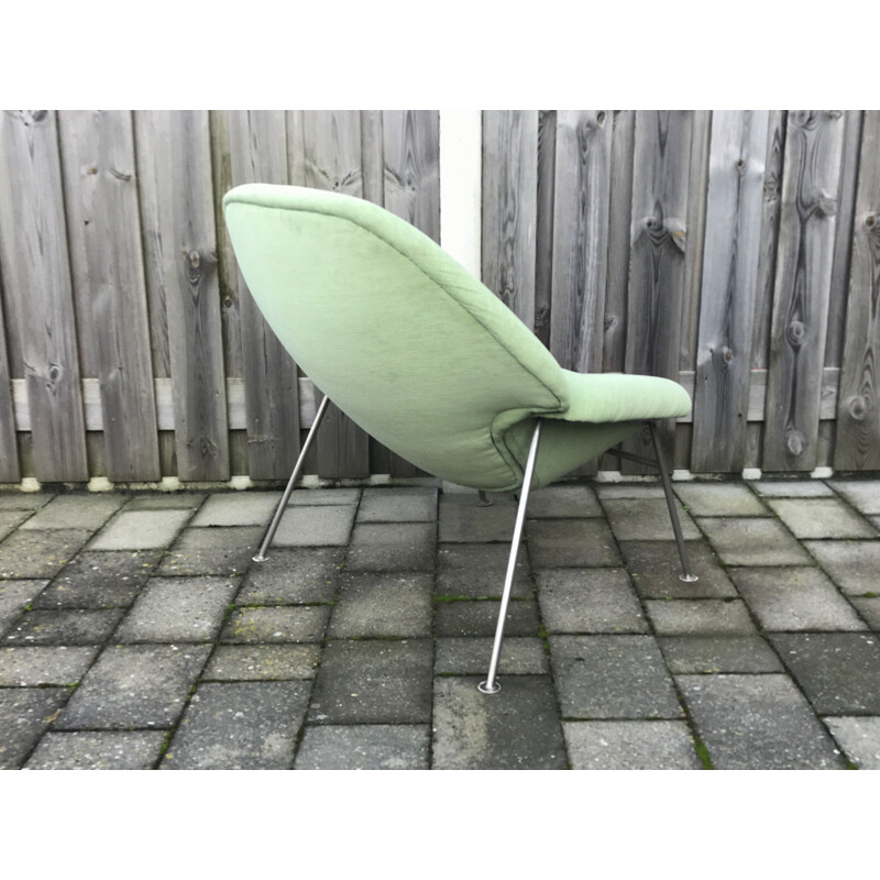 Vintage F555 space age lounge chair by Pierre Paulin for Artifort 1960s