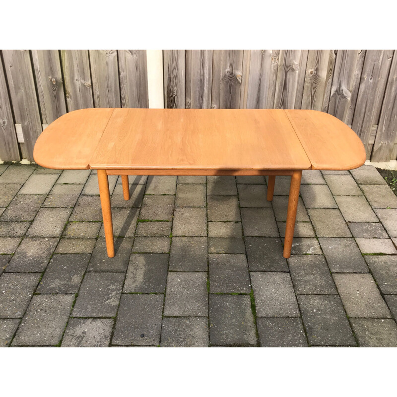 Vintage extendable oak coffee table GE8285 by Hans J. Wegner for Getama 1980