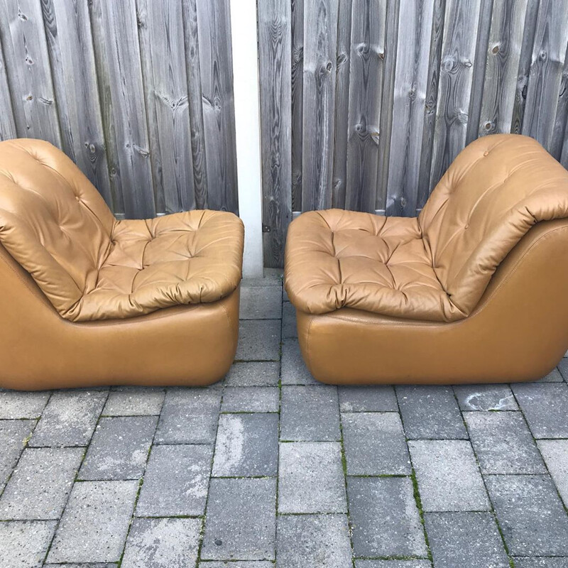 Pair of vintage Lounge chairs by Michel Cadestin for Airborne international, 1970