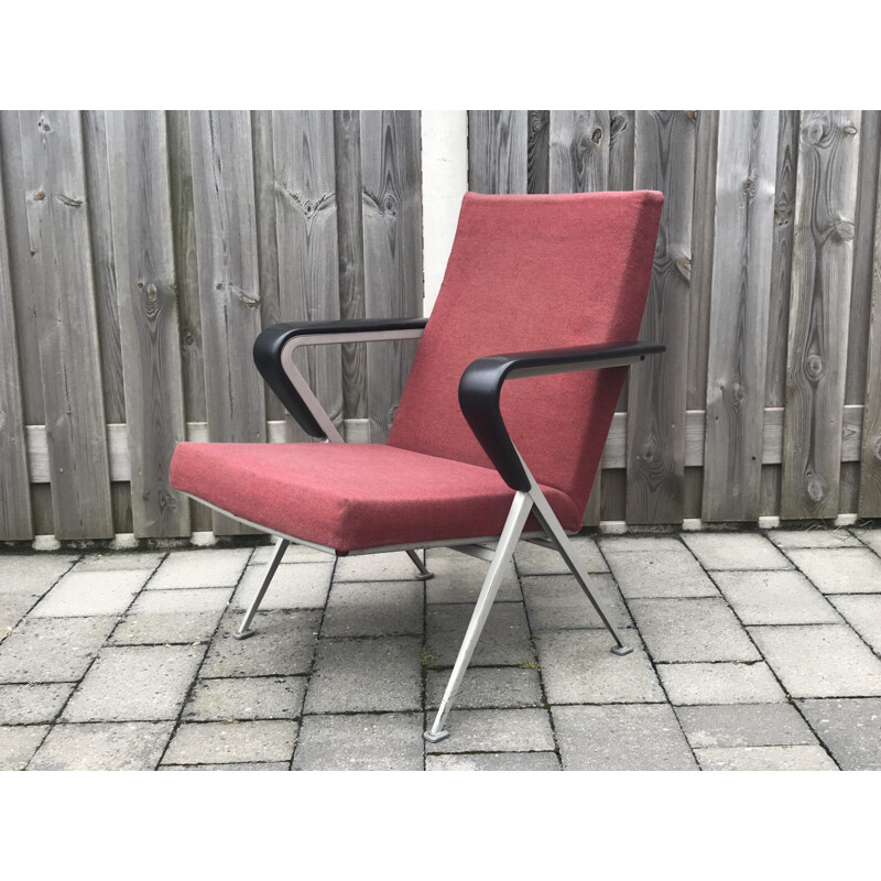 Vintage Repose armchair by Friso Kramer for Ahrend De Cirkel 1960