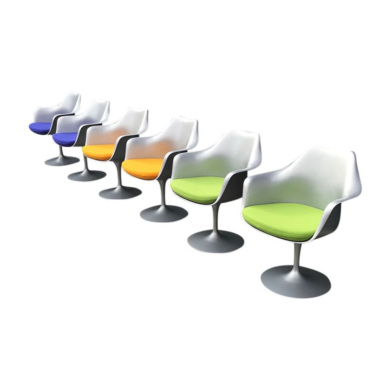 Set of 6 Vintage Tulip Swivel Chairs by Eero Saarinen for Knoll International, 2008