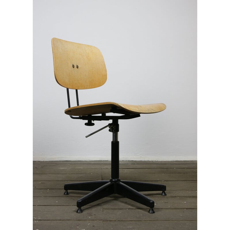 Vintage plywood office chair from Stol