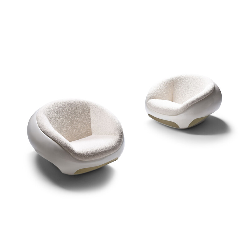 Set of 2 vintage Sculptural Fiberglass armchairs by Mario Sabot, 1969