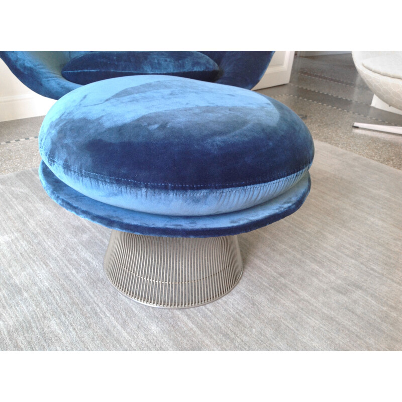 Vintage blue velvet Easy chair Warren Platner 