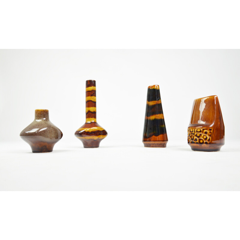 Ensemble de 4 vases de l'usine de céramique de Mirostowickie, 1970