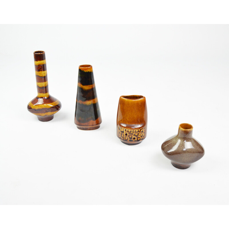 Ensemble de 4 vases de l'usine de céramique de Mirostowickie, 1970