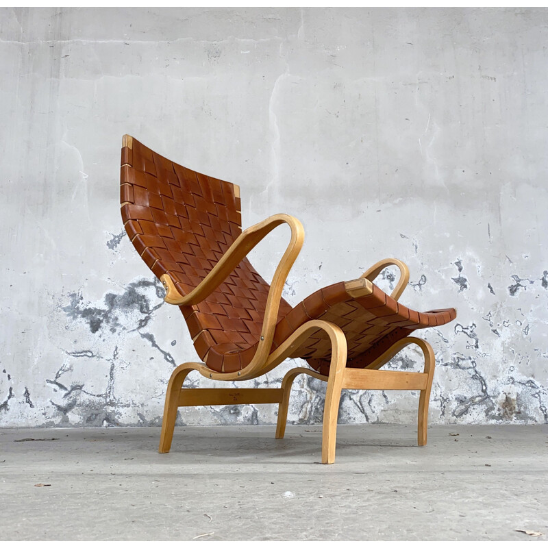 Vintage leather armchair "Pernilla" by Bruno Mathsson 