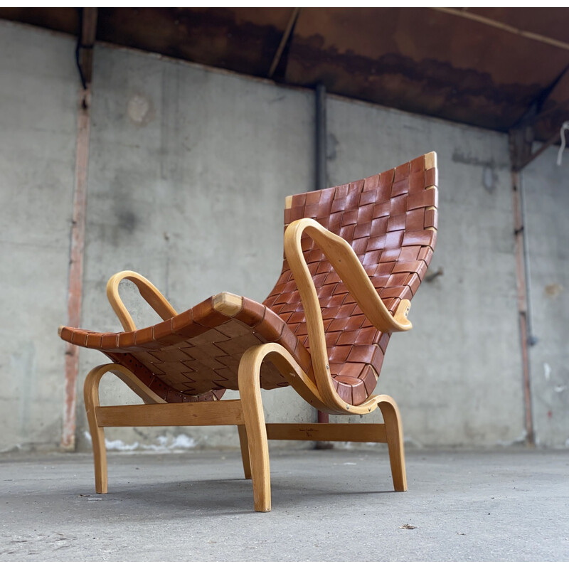 Vintage leather armchair "Pernilla" by Bruno Mathsson 