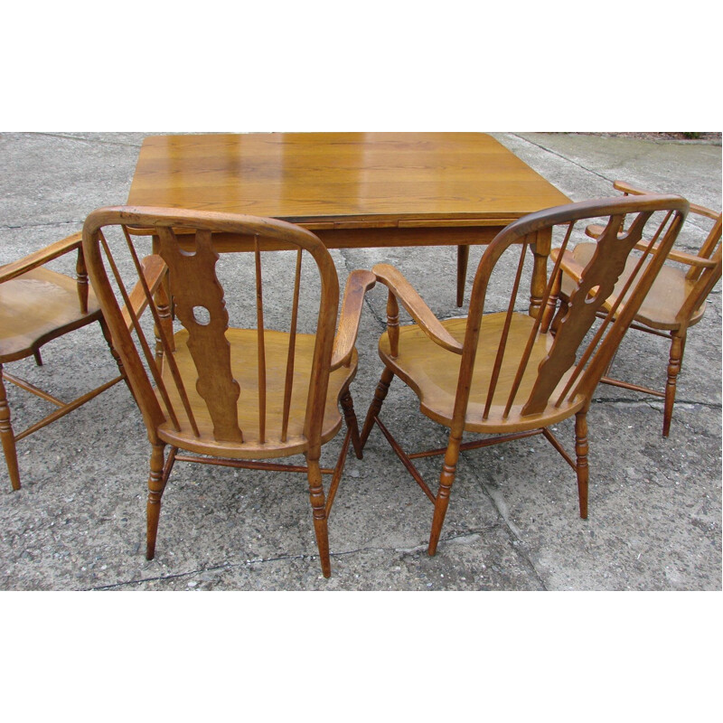 Vintage dining set with one table and four chairs Windsor, 1970