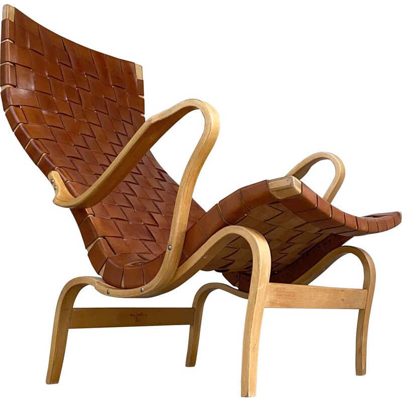 Vintage leather armchair "Pernilla" by Bruno Mathsson 