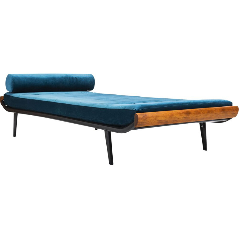 Vintage daybed Cleopatra by Dick Cordemeijer for Auping