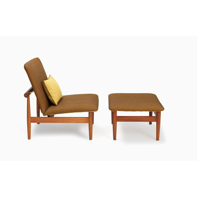 Vintage armchair "Japan Chair" and its ottoman by Finn Juhl 1963