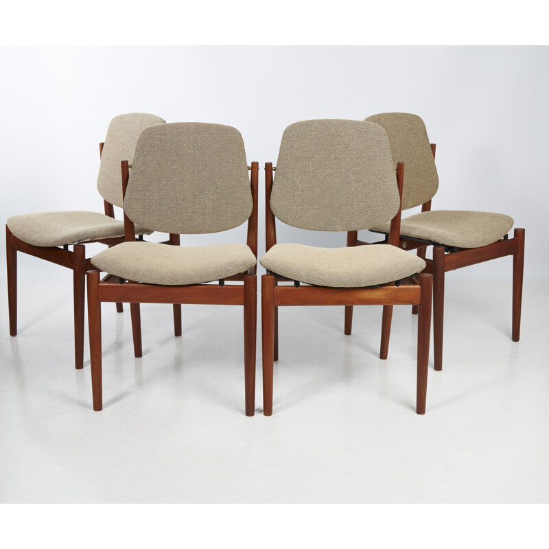 Set of 4 Danish chairs by Arne Vodder 1956