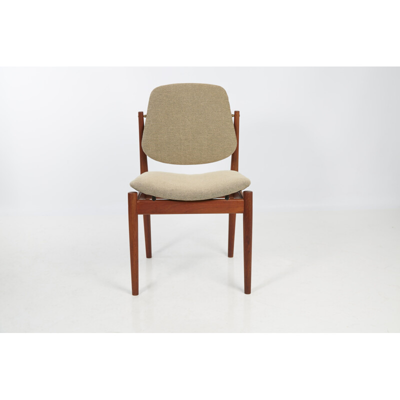 Set of 4 Danish chairs by Arne Vodder 1956