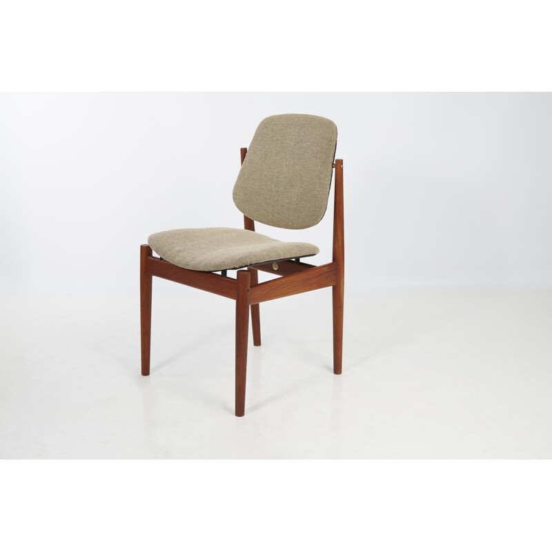 Set of 4 Danish chairs by Arne Vodder 1956