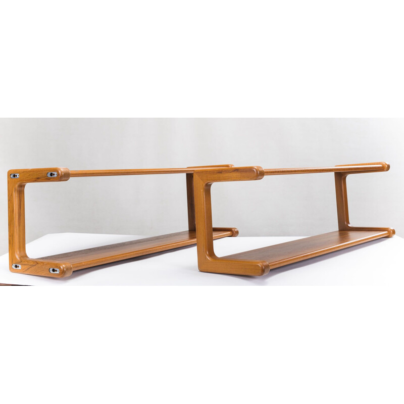 Set of 2 vintage Teak Wall Shelves, 1960