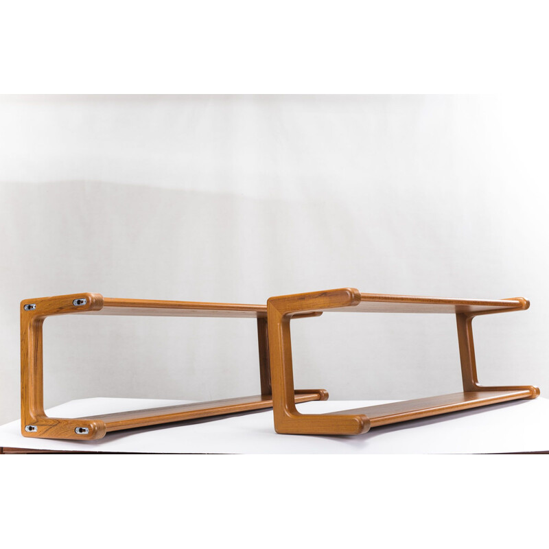 Set of 2 vintage Teak Wall Shelves, 1960