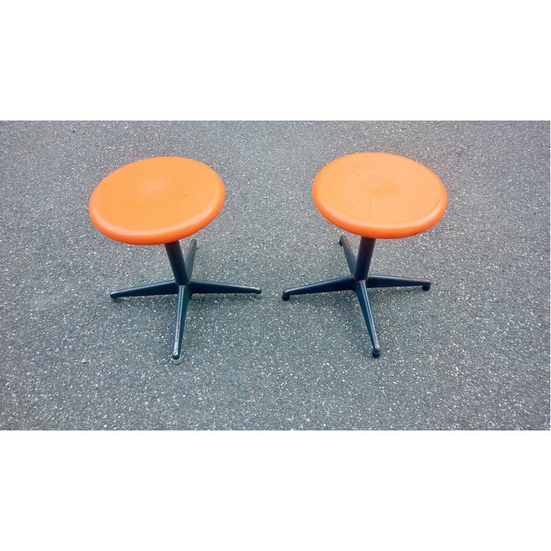 Set of 2 vintage stools, 1970s