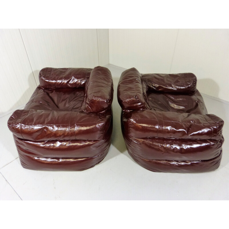 Pair of Italian armchairs and a footrest in darkbrown synthetic fabric - 1980s