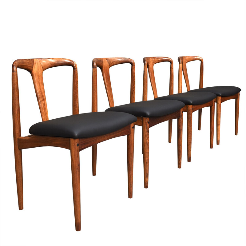 Lot de 4 chaises "juliane" de johannes andersen, Danemark - nouveau rembourrage 1960