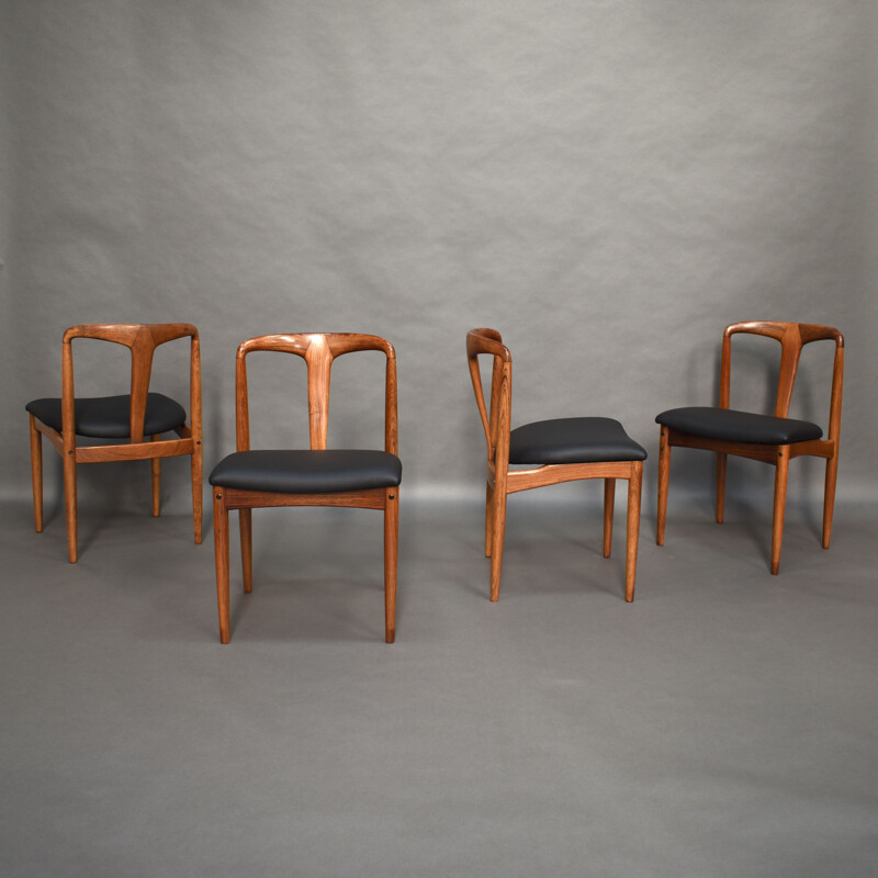 Lot de 4 chaises "juliane" de johannes andersen, Danemark - nouveau rembourrage 1960