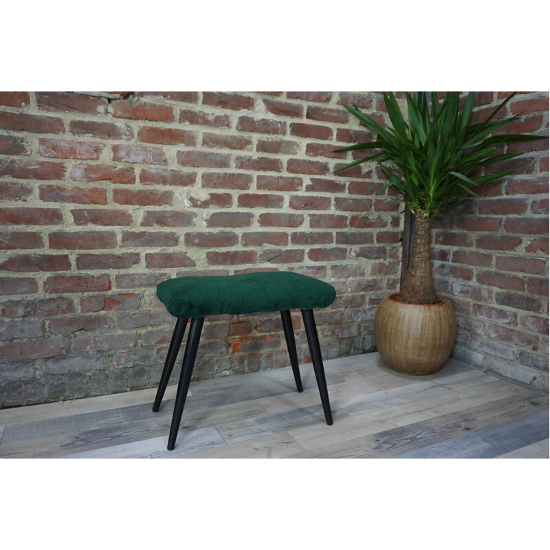 Tabouret vintage en bois laqué et fourrure, 1960