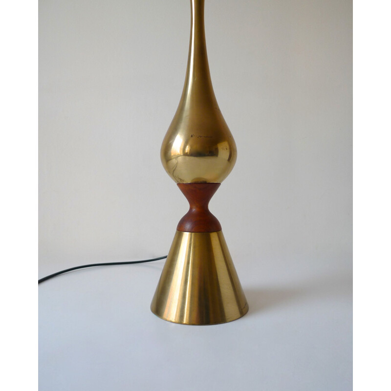 Vintage Tischlampe aus Messing und Walnussholz von Tony Paul für Westwood Industries, 1950