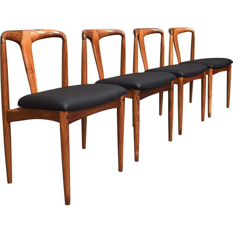 Lot de 4 chaises "juliane" de johannes andersen, Danemark - nouveau rembourrage 1960