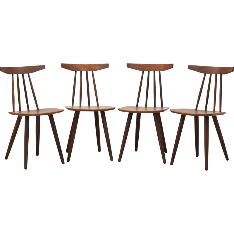 Set of 4 "Spindle back" chairs, model 370 by Poul Volther for Møbelfabrik 1961