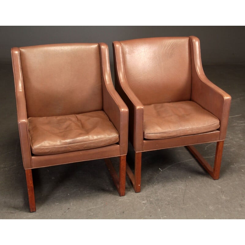 Paar vintage fauteuils bekleed met bruin leer Borge Mogensen model 3246 uit Fredericia, 1970