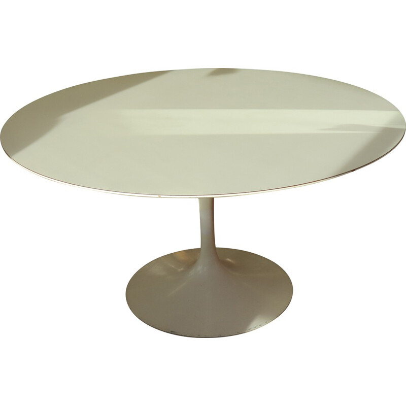 Knoll International white dining table, Eero SAARINEN - 1970s