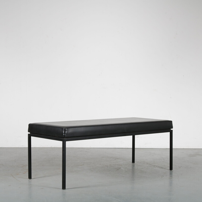 Petit banc vintage par A.P. Polak, Pays-Bas, 1950 