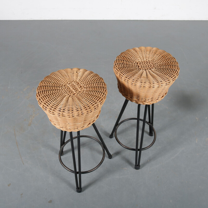 Vintage tripod wicker stool, Netherlands, 1950