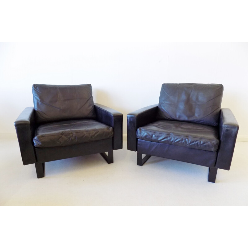 Set of 2 leather armchairs with ottoman by Friedrich Wilhelm Möller for COR, 1963