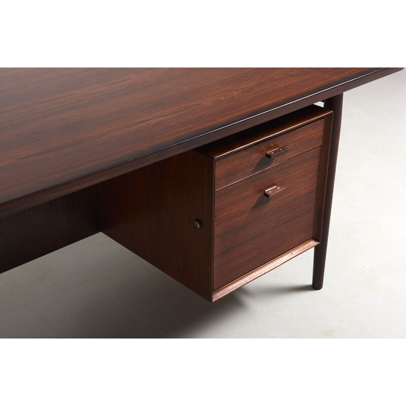 Vintage desk by Arne Vodder in rosewood