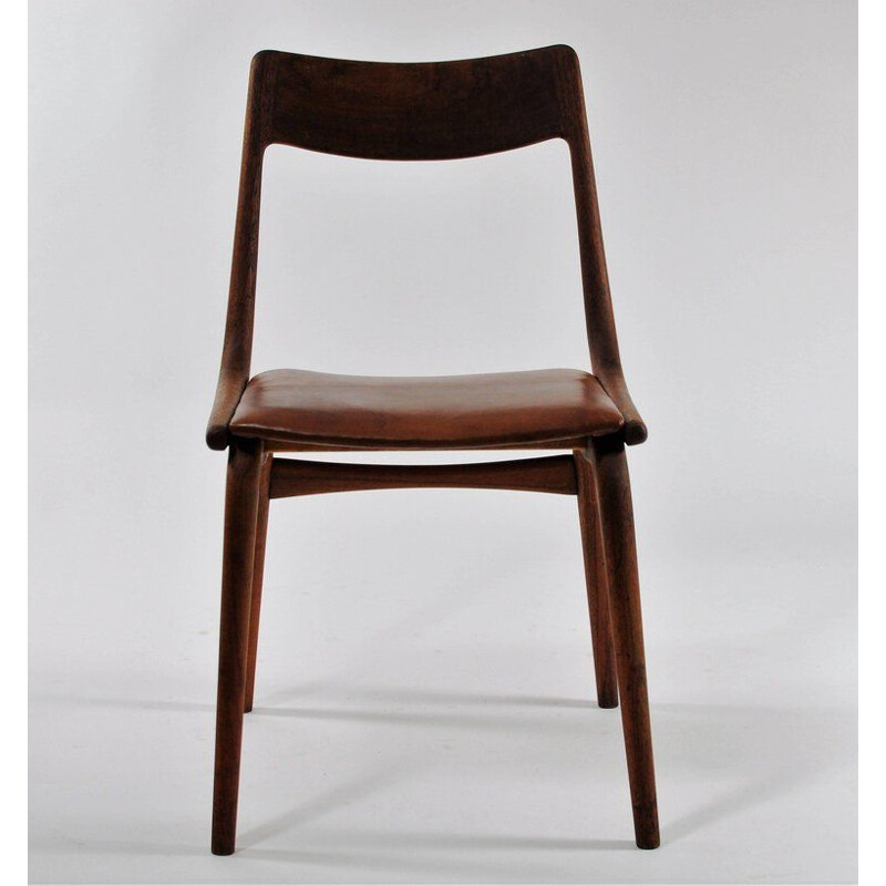 Ensemble de huit chaises Boomerang Alfred Christensen en teck, Inc. Reupholstery