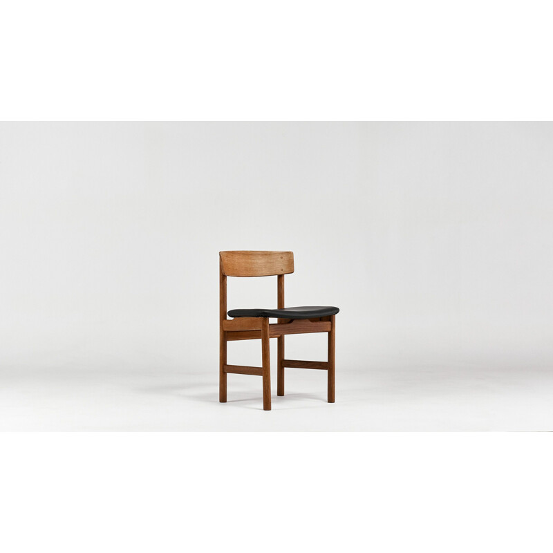 Suite of 4 chairs model "236", from the Danish designerBørge Mogensen for Fredericia