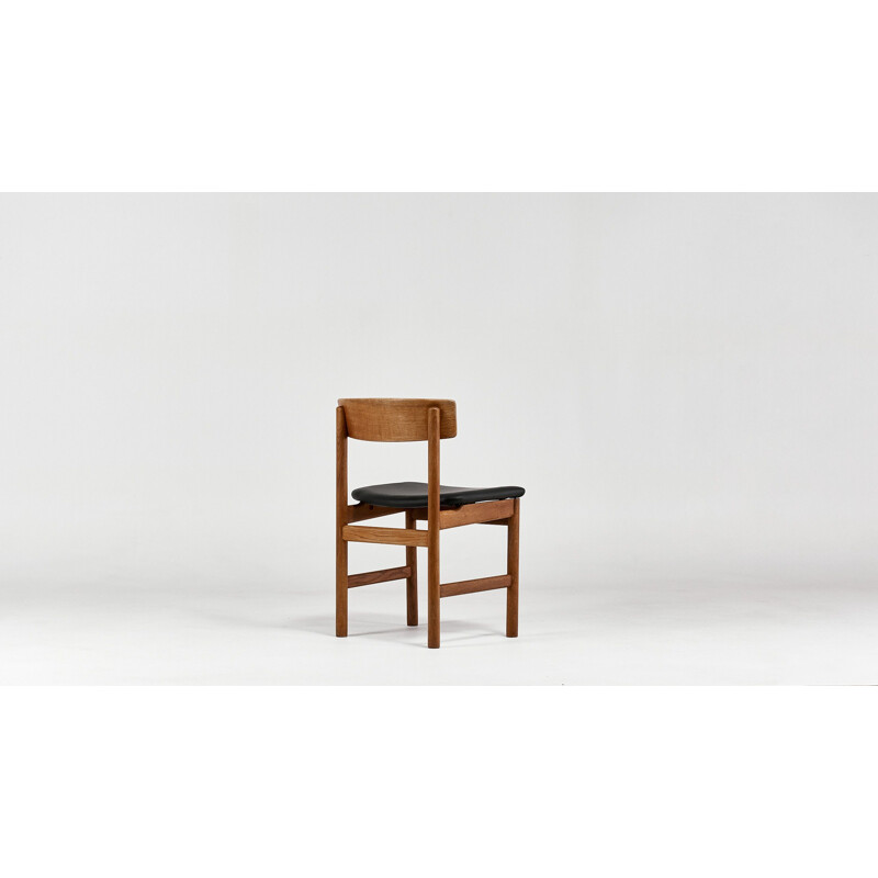 Suite of 4 chairs model "236", from the Danish designerBørge Mogensen for Fredericia
