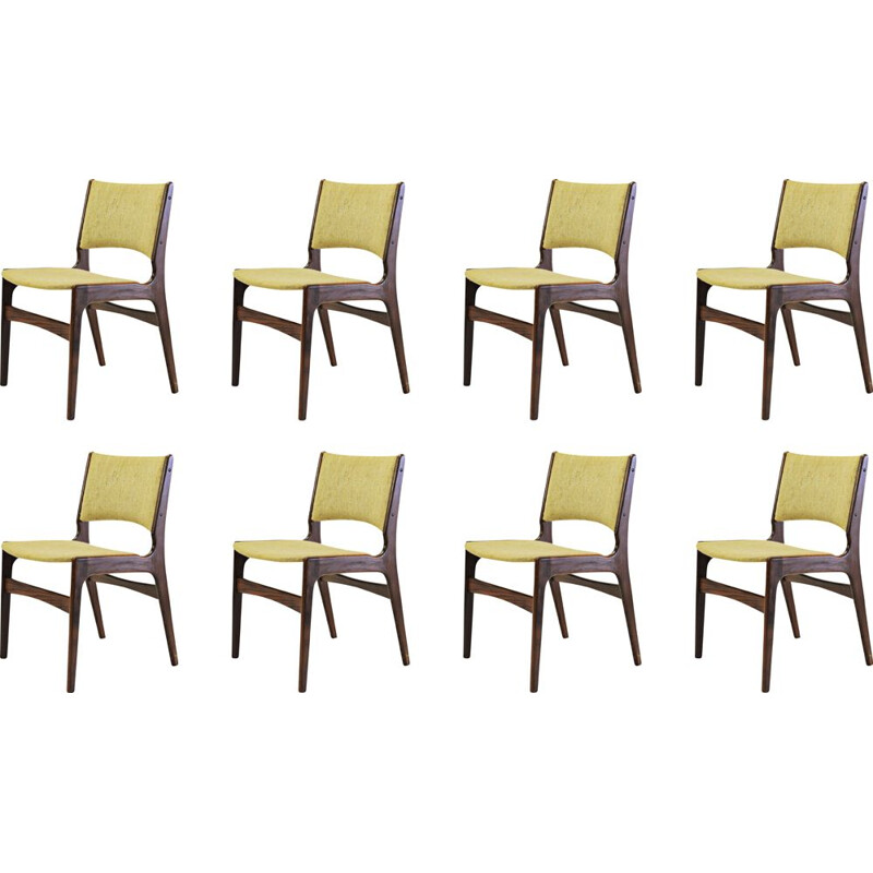 Ensemble de huit chaises de salle à manger Erik Buch en teck massif, Inc. Retapissé