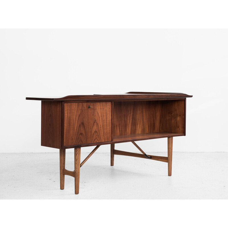 Vintage boomerang desk in teak by Peter Løvig Nielsen, 1950s