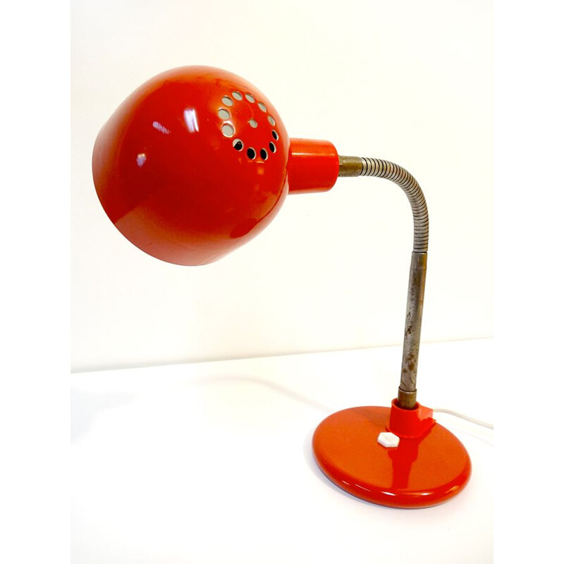 Lampe vintage rouge Aluminor