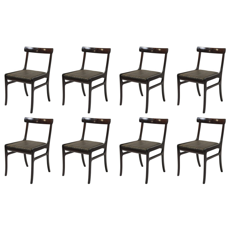 Ensemble de huit chaises de salle à manger vintage en acajou, par Ole Wanscher , Inc. Retapissées
