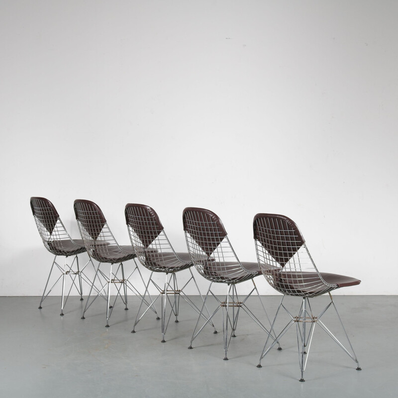 Ensemble de 5 chaises de salle à manger Vintage Bikini conçues par Charles & Ray Eames, fabriquées par Herman Miller 1960