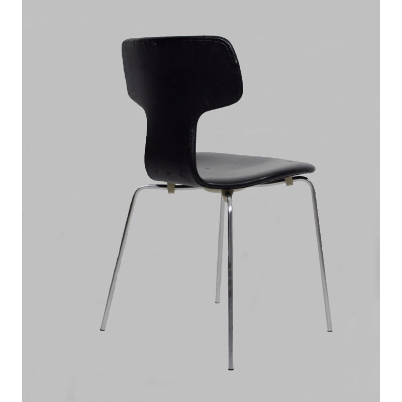Set of 8 vintage T Chairs by Arne Jacobsen from Fritz Hansen, 1960s