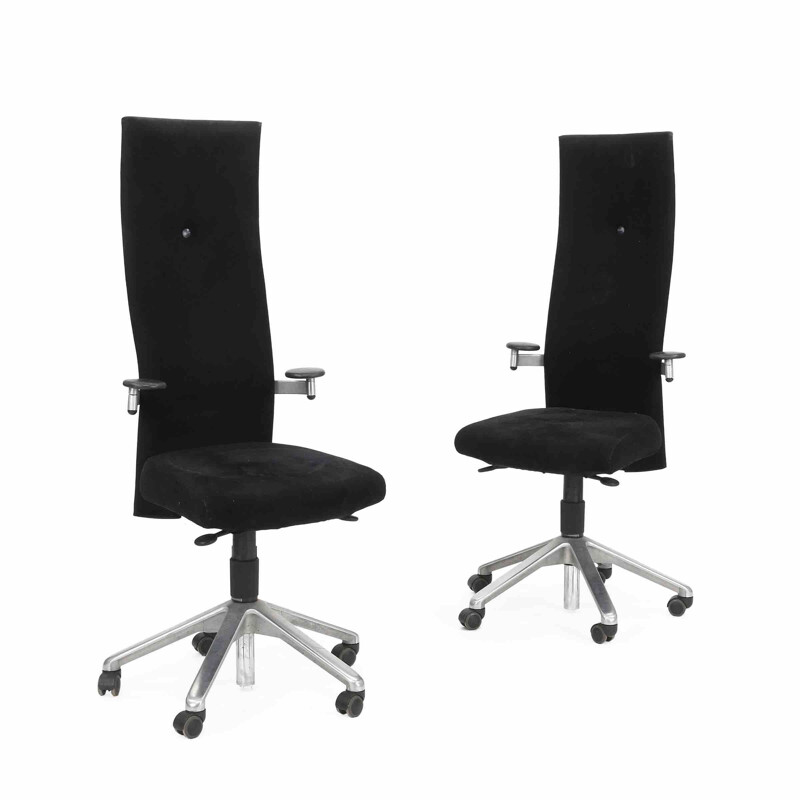 Pair of vintage office chairs by Burkhard Vogtherr