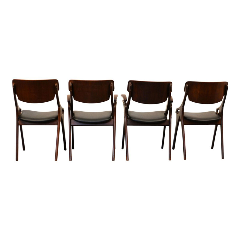 Ensemble de 4 chaises à repas vintage en teck par Arne Hovmand Olsen